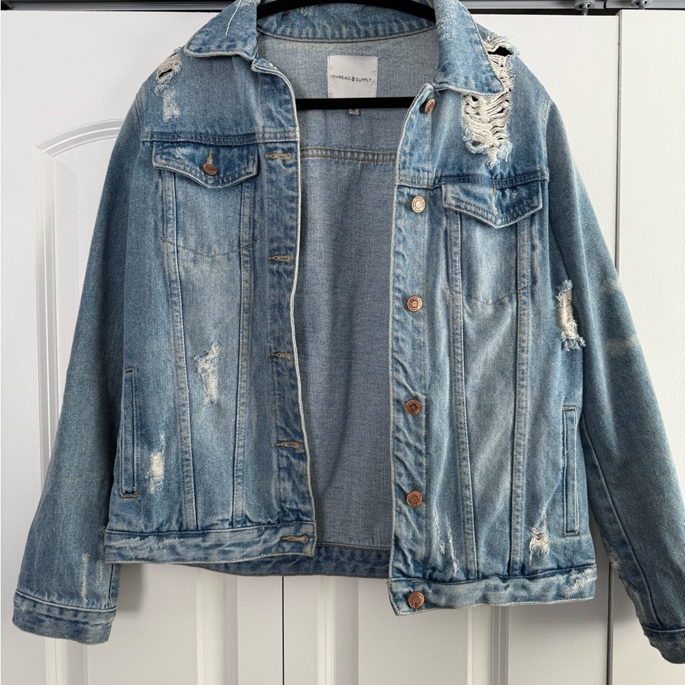 Women's Ripped Denim Jacket